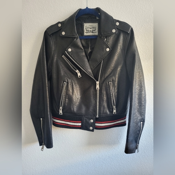 New Levi Strauss black Faux leather Jacket Women's. Size S - Picture 1 of 10
